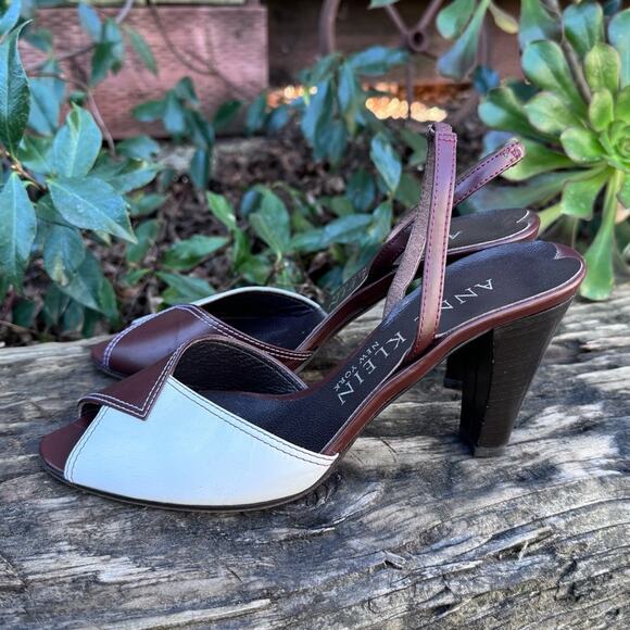 Anne Klein Peep Toe Slingback Brown White Colorblock Italy Heels Women’s Size 6M - Picture 3 of 10